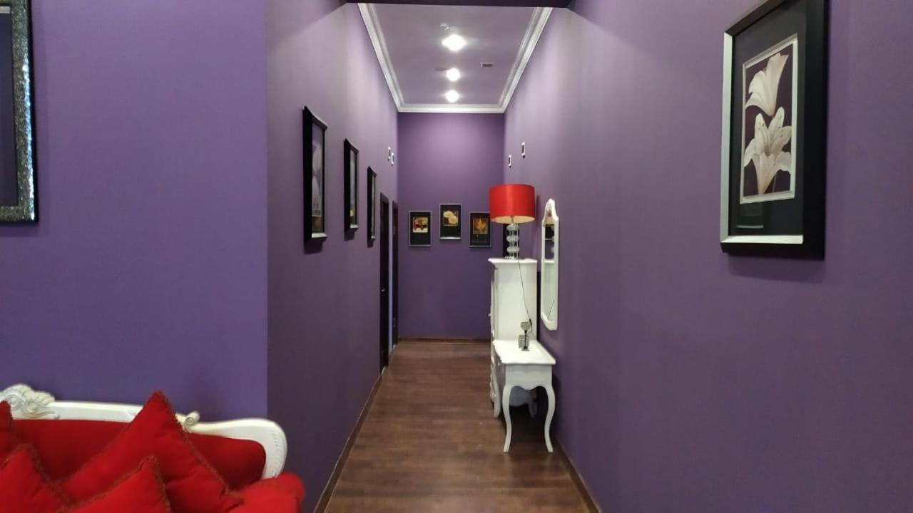 Hotel Lucky Fox Atyraū Exteriér fotografie